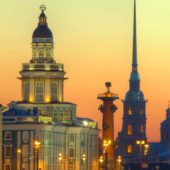 Тур в Петербург на выходные для школьников