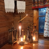 Рассказы о старорусских обычаях в музее и мастер-класс «Валенки»